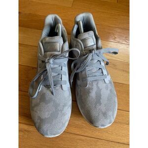 Avia women's grey/silver camouflage athletic lace up sneakers size 10